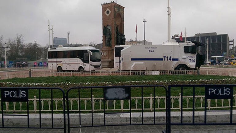 Taksim&#039;de 8 Mart önlemi... TOMA ve çevik kuvvet devriyede!