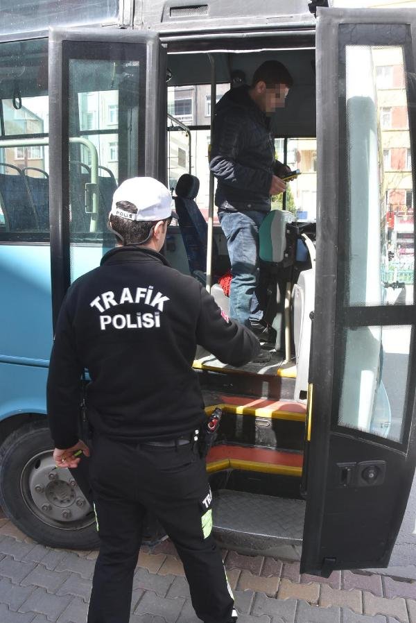 Halk Otobüsünde skandal olay!