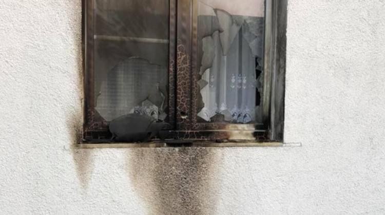 Almanya&#039;da camiye molotoflu saldırı