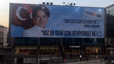 Meral Akşener&#039;e flaş çağrı...