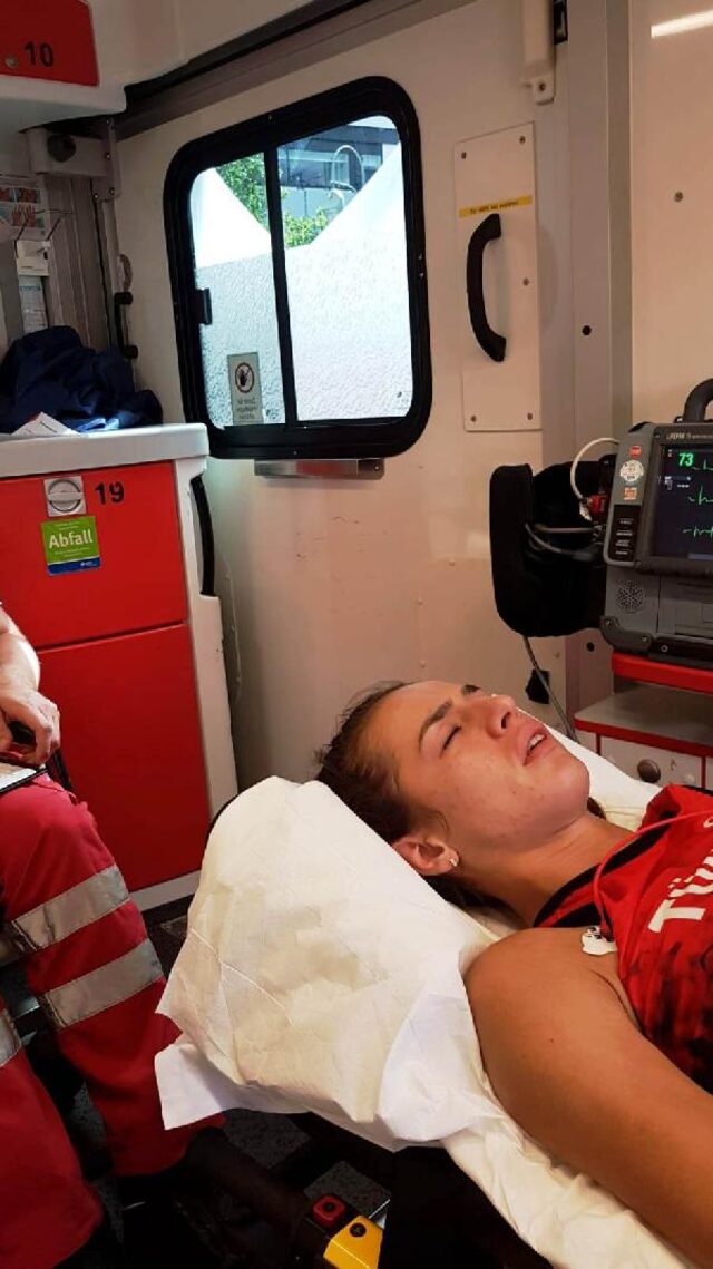 Milli atlet Elif Dağdelen hastaneye kaldırıldı