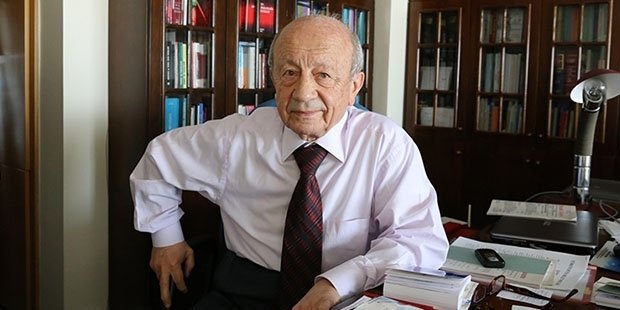 "İş Bankası devredilemez anayasaya aykırıdır"