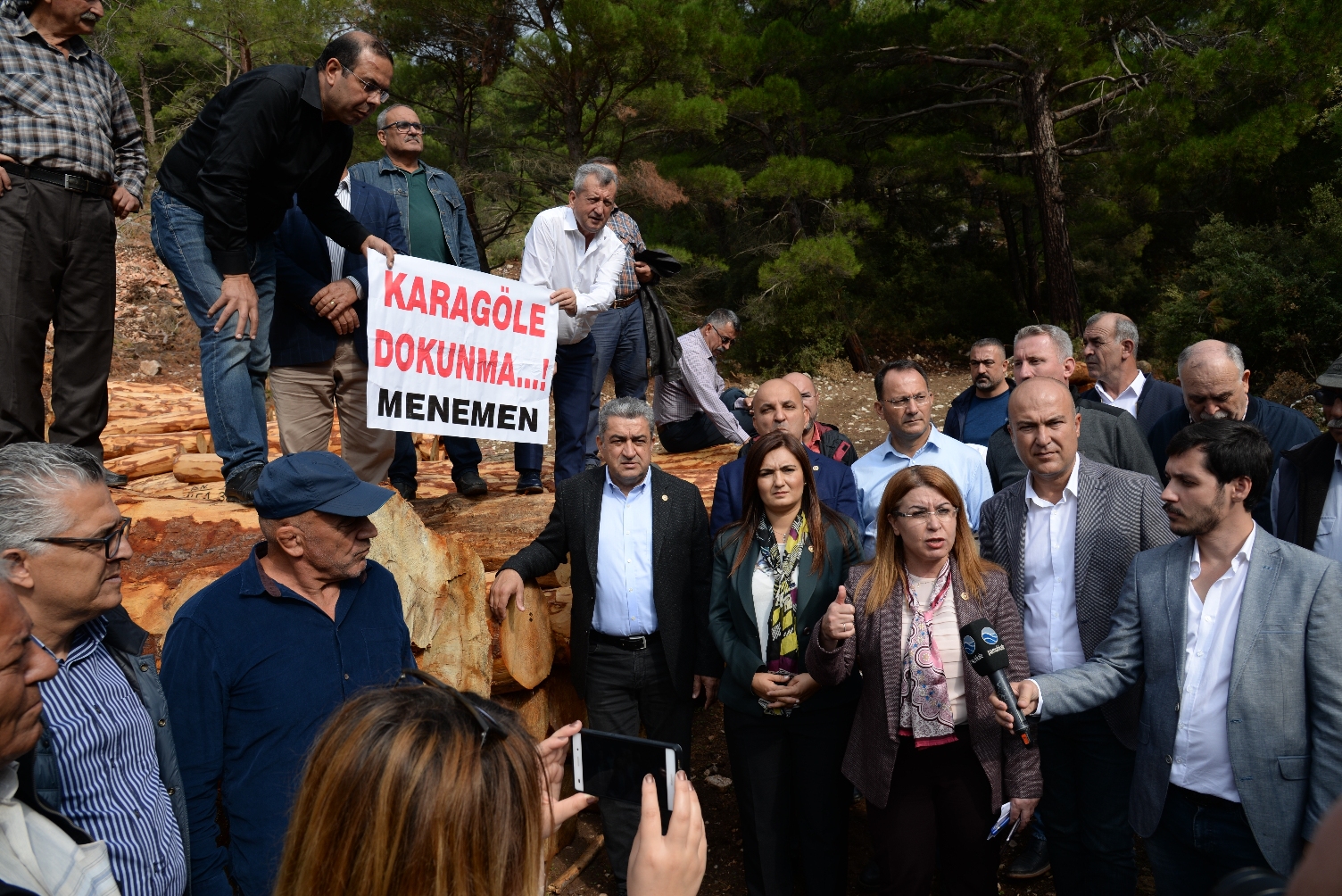 Menemen&#039;de ağaç katliamı