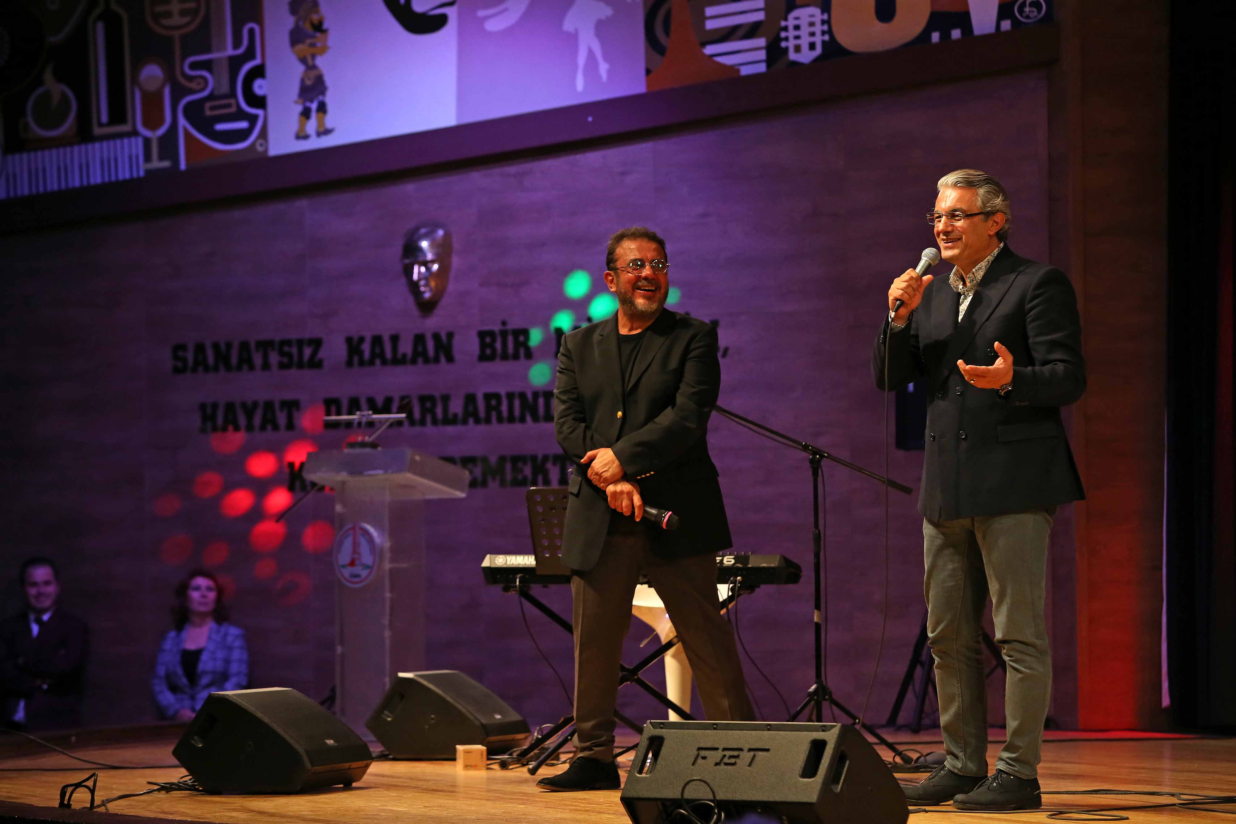 Sabahattin Ali Karşıyaka&#039;da unutulmadı!
