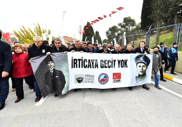Devrim şehidi Kubilay, İzmir'de anıldı