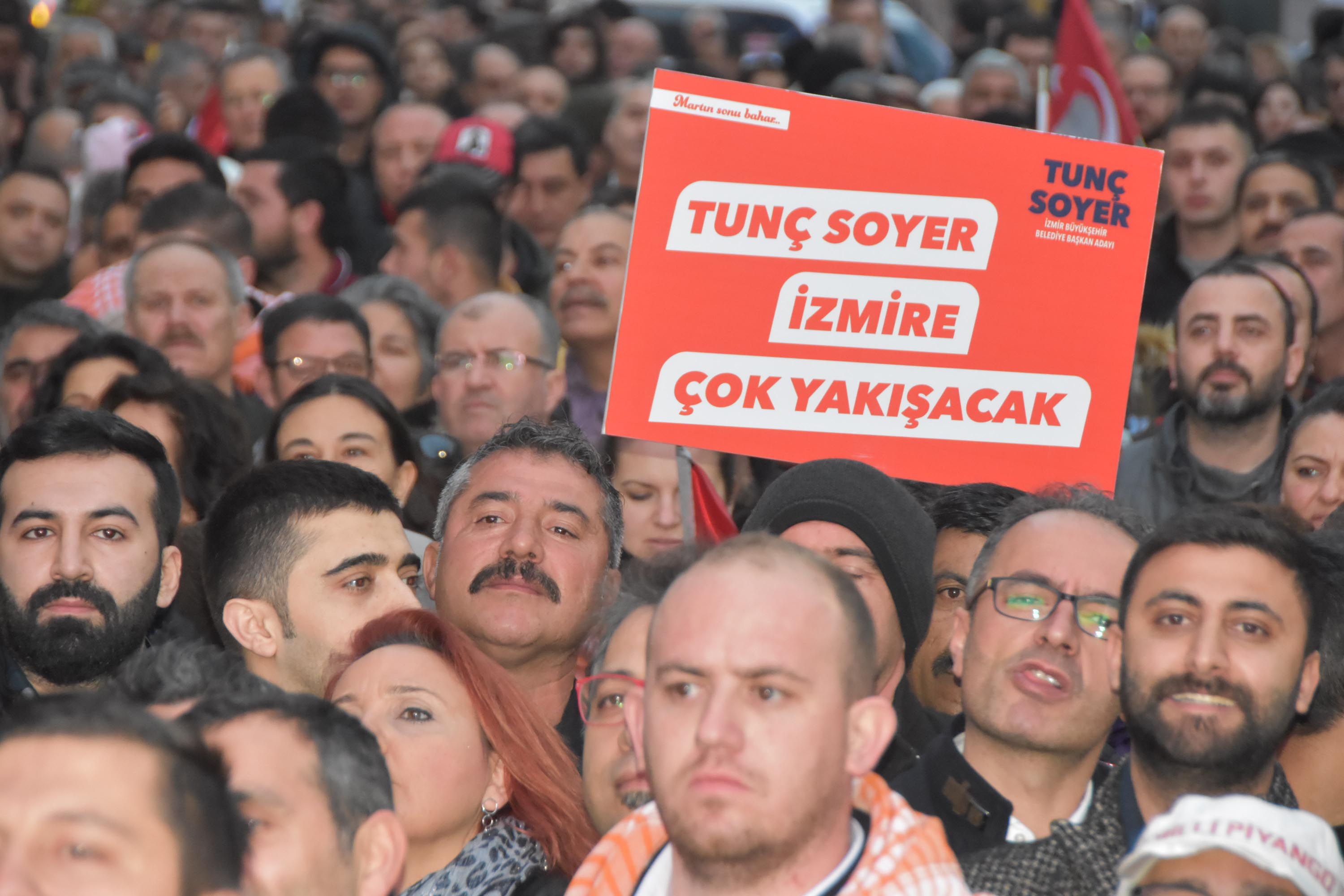 İzmir&#039;de Soyer&#039;e sevgi seli