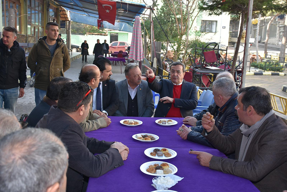 Batur, Konak&#039;ta startı verdi