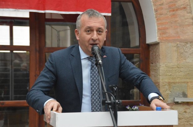AKP&#039;den MHP&#039;ye 100 bin liralık pastırma borcu