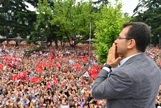 Karadeniz&#039;de tarihi &#039;İmamoğlu&#039; kalabalığı