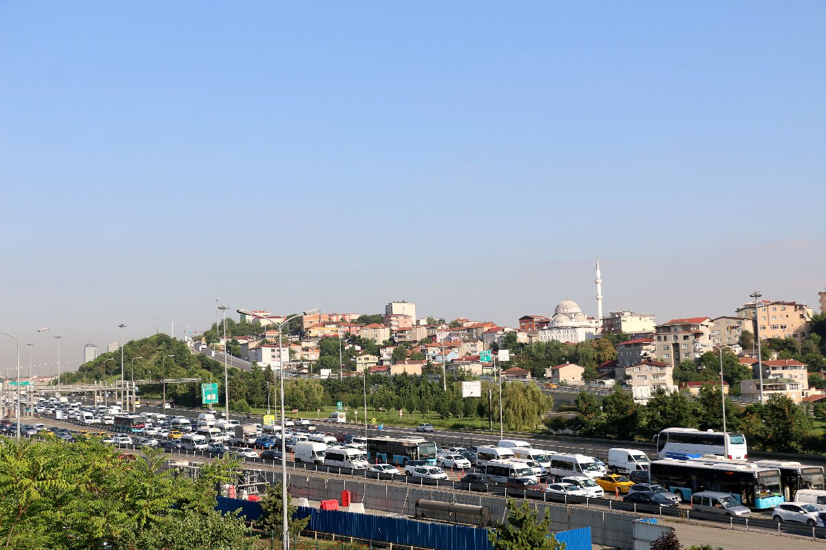 İstanbul&#039;da ne oluyor: İBB&#039;de iş mi yavaşlatılıyor?