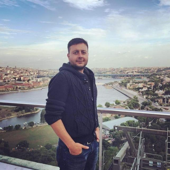 Dört kişi tarafından dövülen genç yaşamını yitirdi