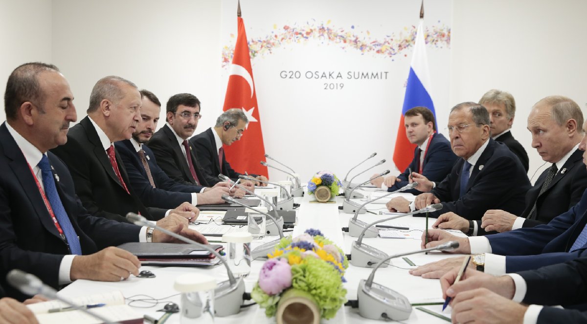 Erdoğan’dan peş peşe kritik temaslar