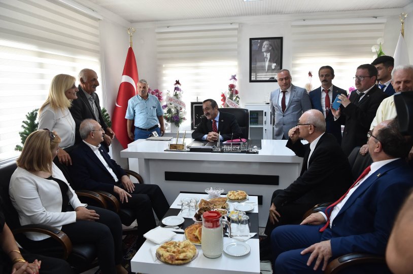 Kılıçdaroğlu&#039;nun Şavşat ziyaretinden kareler