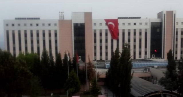 Devlet Hastanesinde Atatürk&#039;e yer verilmedi