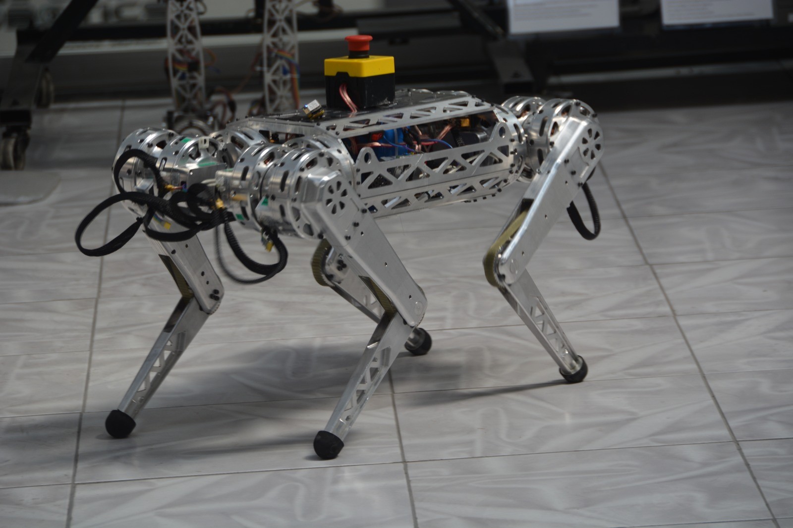 Uzaya gitmek isteyen ilk Türk robot