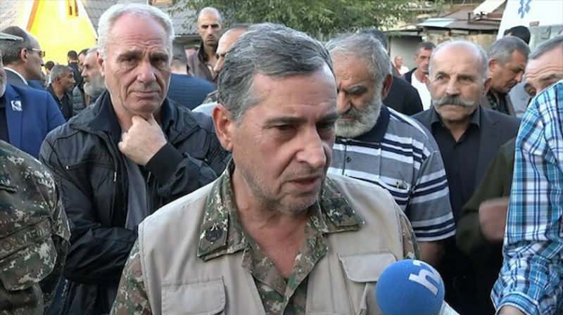 Azerbaycan vurdu: Ermenistan çekiliyor!