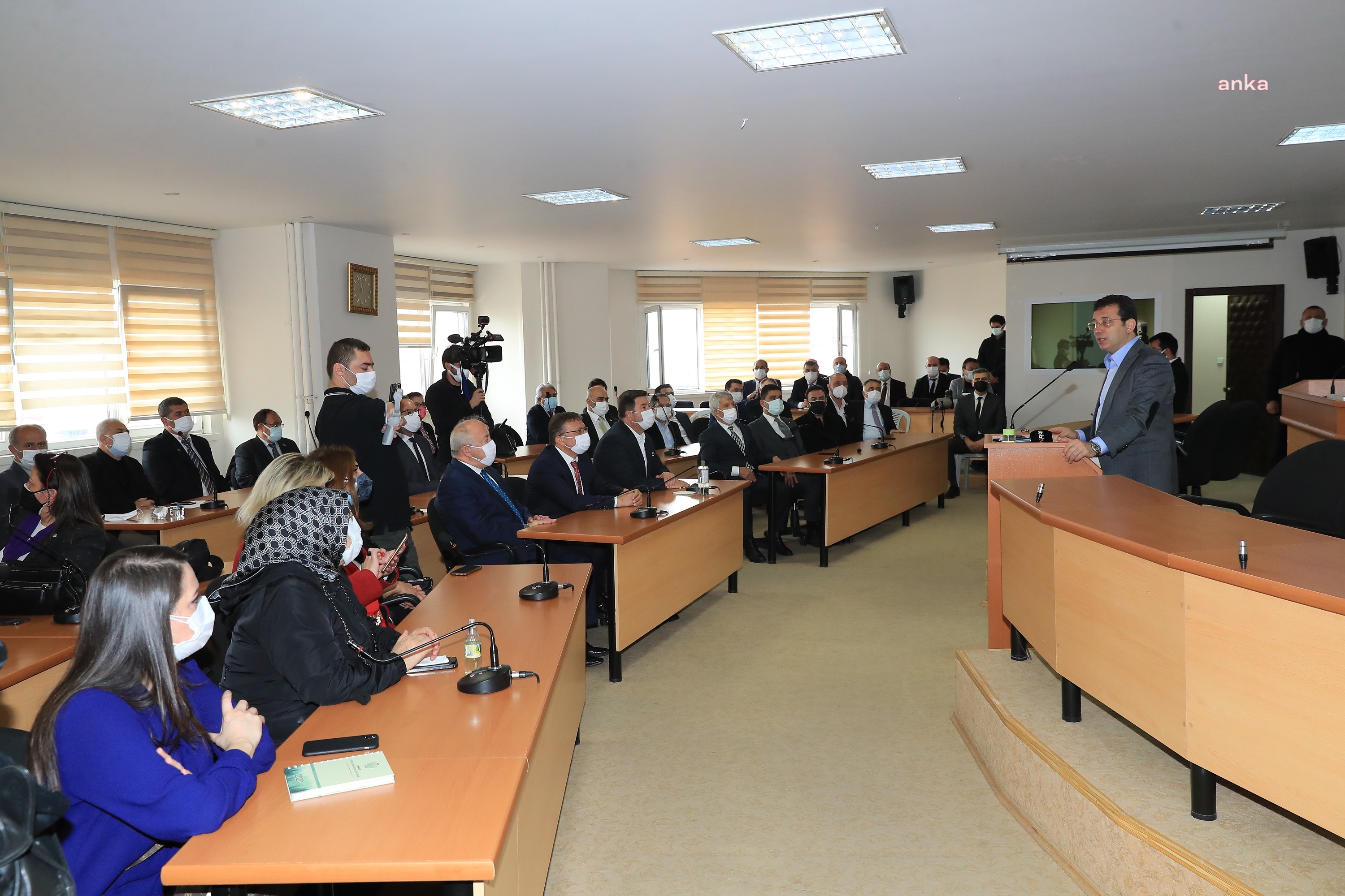 ekrem-imamoglu3.jpg