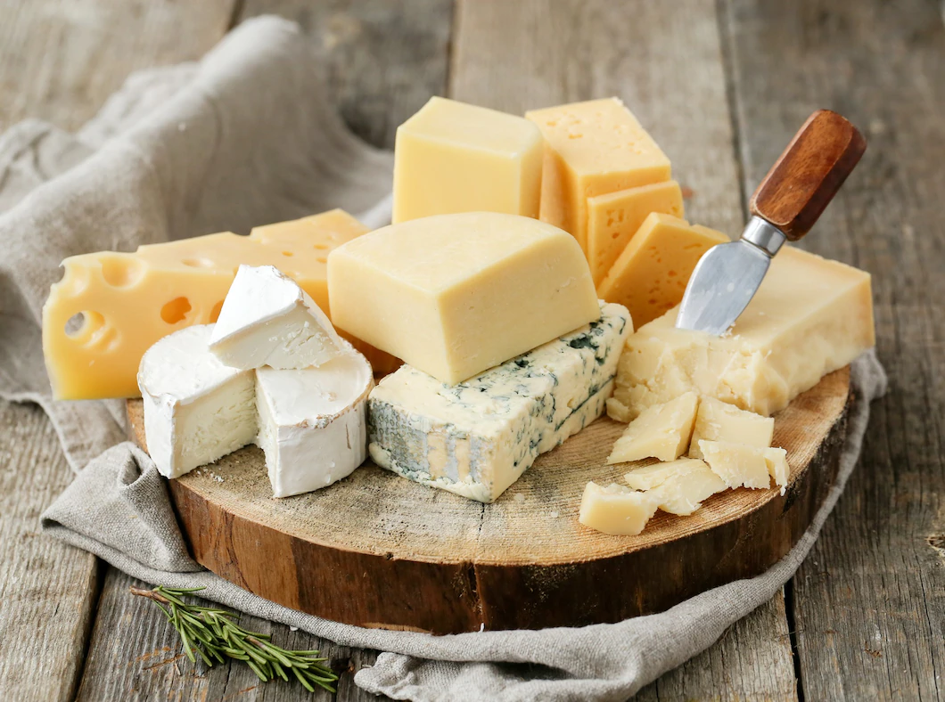 delicious-pieces-cheese-144627-43352.webp