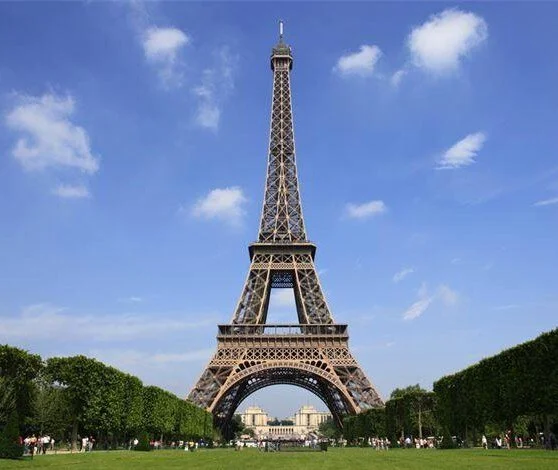 paris.webp