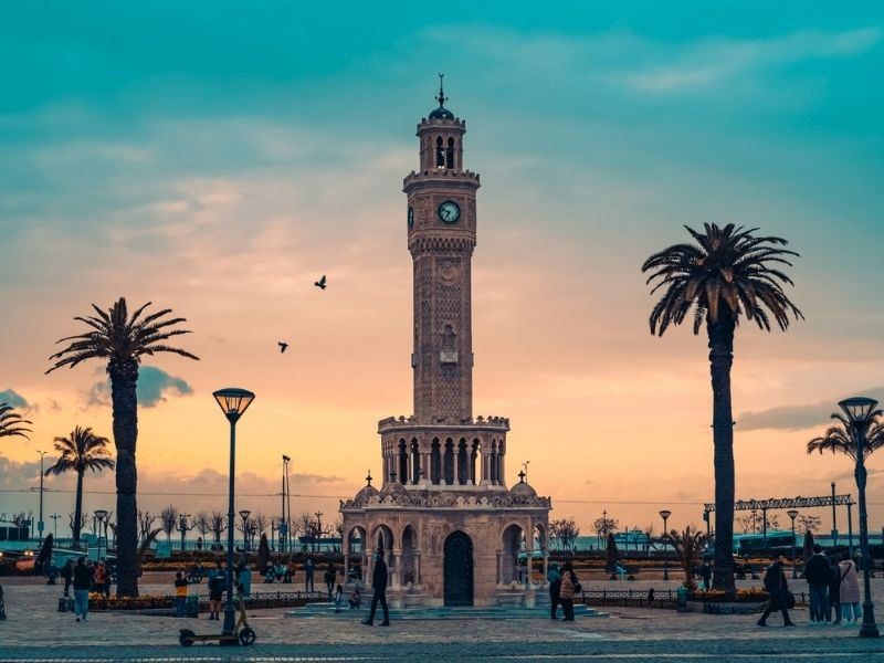 izmir.jpg