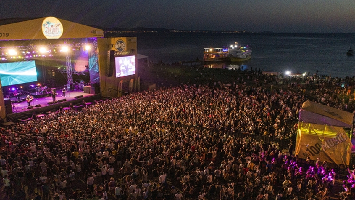 zeytinli-rock-festivali.jpg