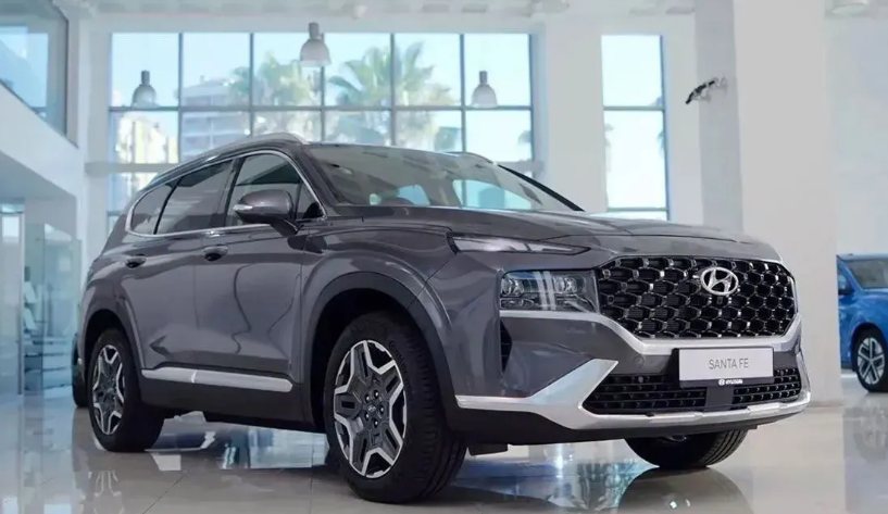 hyundai-seri-santa-fe-model.png