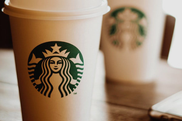 starbucks-bardaklarini-siradisi-yapan-5-ilginc-ozelligi-ilk-siz-ogrenin-600x400.jpg