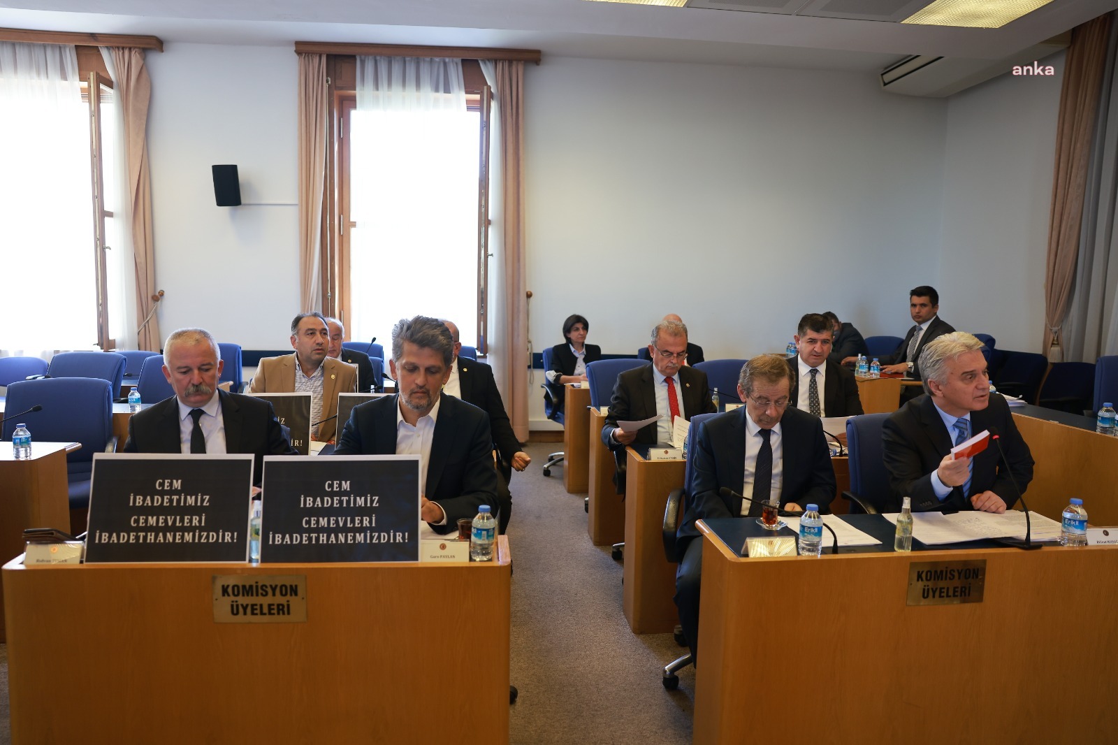 ef75aab7-aadf-4038-af6c-b5cbf04bd692-w.jpg