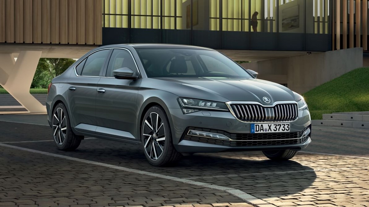 skoda-superb-zamanin-otesinde-tasarim.jpg