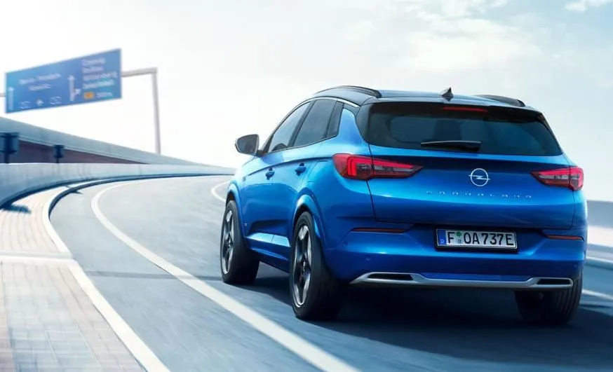 yeni-opel-grandland.webp