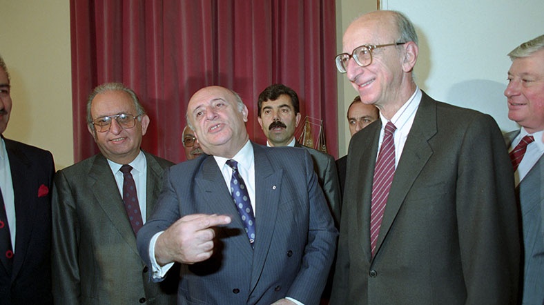 erdal-inonu-demirel.jpg