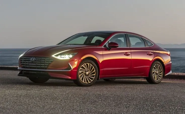 2022-hyundai-sonata-hybrid.webp