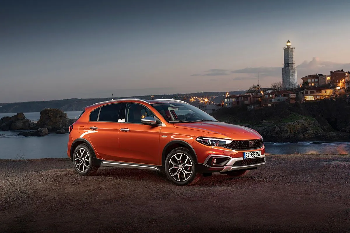 fiat-egea-cross-2023-6-dwpr-jpg.webp