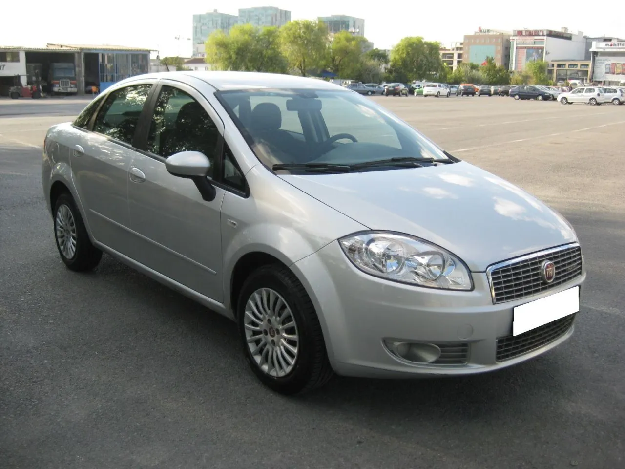 fiat-linea-1-3-multijet-active-plus-2013.webp