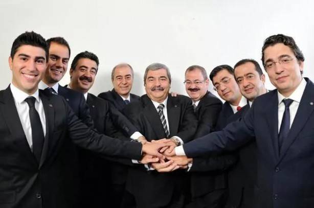 konukoglu-ailesi-sanko-holding.jpg