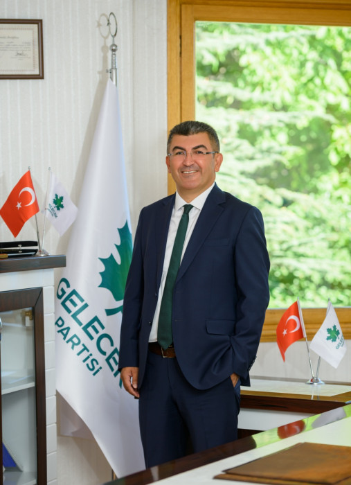 hemsehrimiz-hasan-ekici-milletvekili-aday-adayligi-icin-il-baskanligindan-istifa-etti-143713-20230318.jpeg