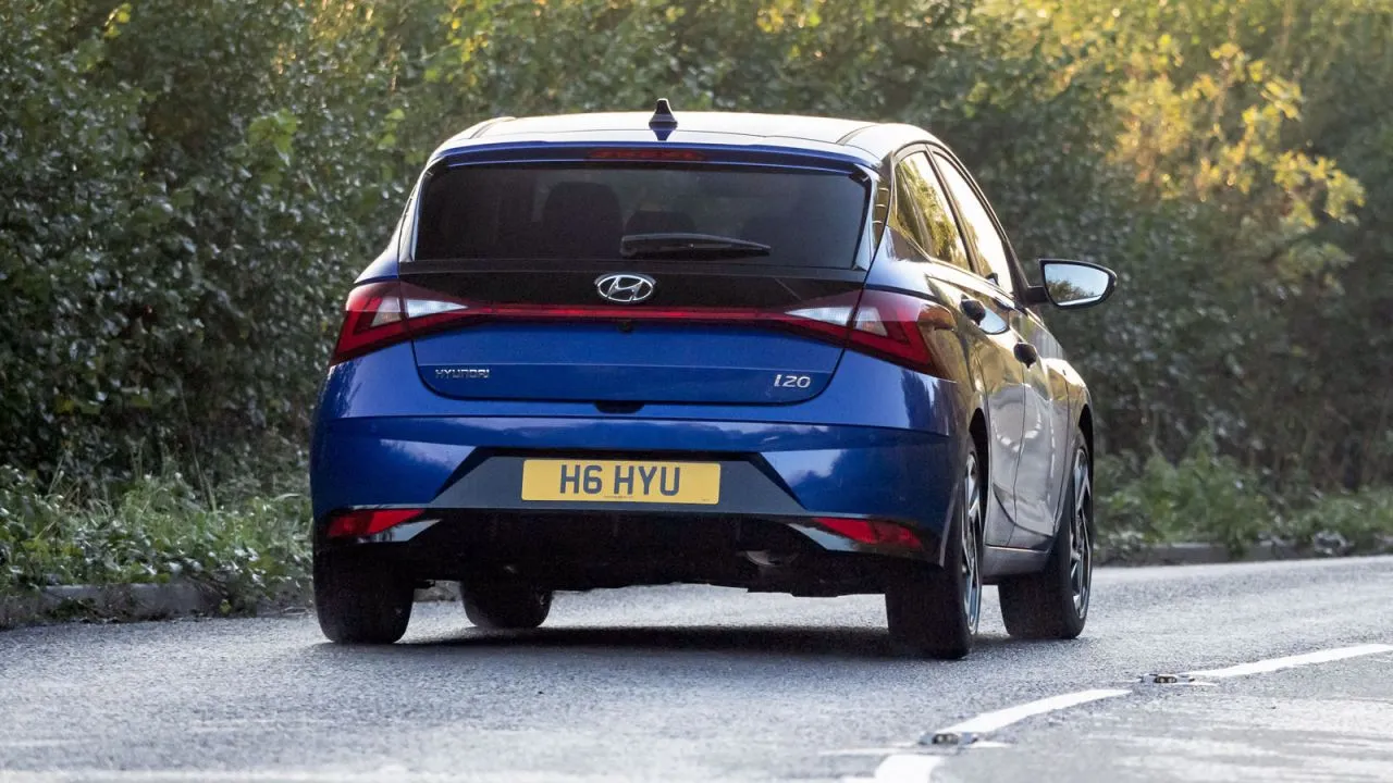 2023-hyundai-i20-6-lxkk-jpg.webp