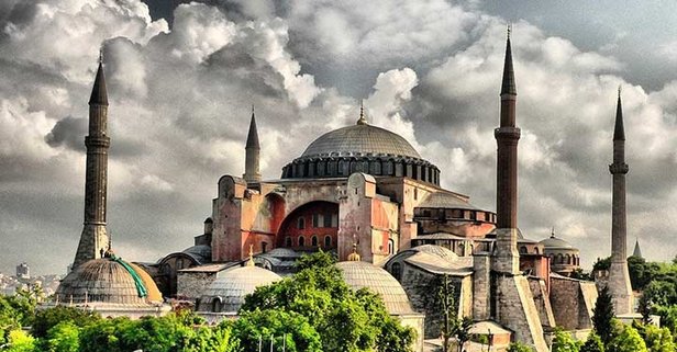 616x321-ayasofya-son-dakika-ibadete-acilacak-mi-ayasofya-tarihi-nedir-ne-zaman-muze-oldu-1553497373444.jpg
