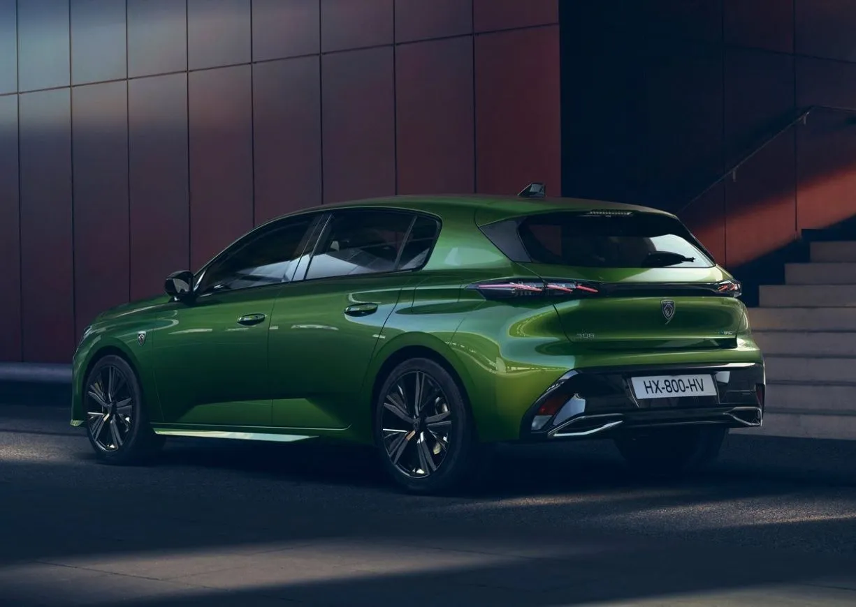 peugeot-308-2023-4-qj9j-jpg.webp