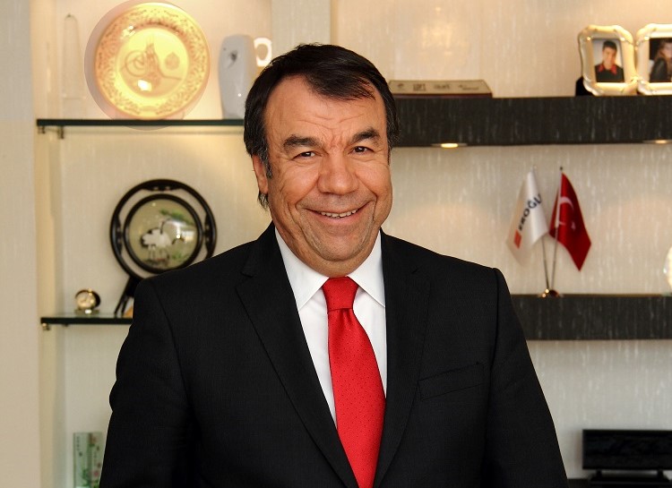 nurettineroglu.jpg