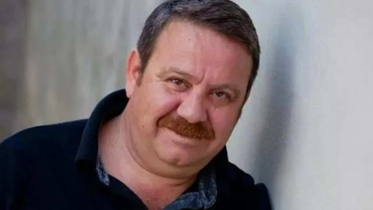 oyuncu-serhat-ozcan-tipten-milletvekili-adayi-olacak-jvqe.webp