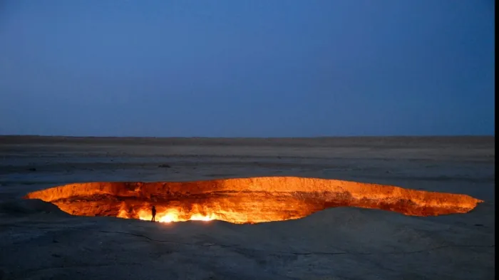 door-to-hell-pictures-11042022e9609a20-001.webp