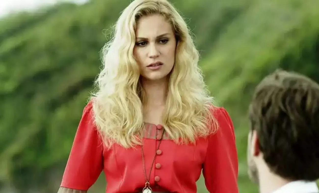 farah-zeynep-abdullah-kimdir-aslen-nerelidir-ve-kac-yasindadir-1601445853-685.webp