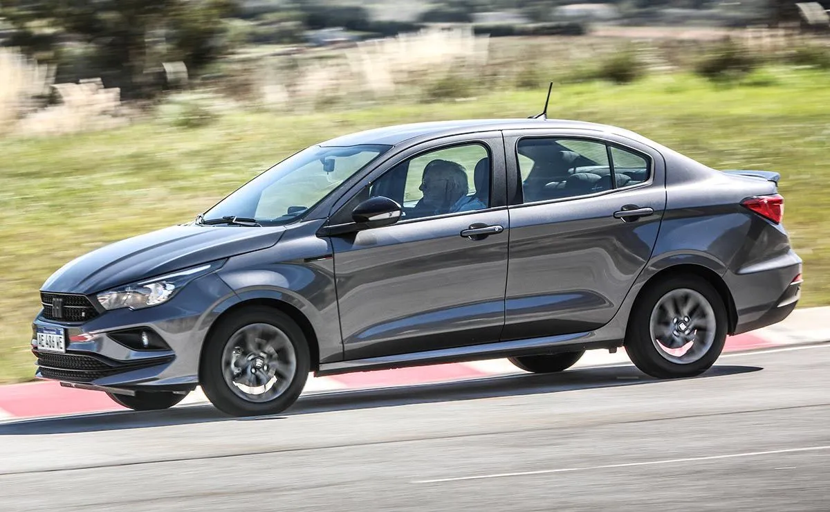 yeni-kasa-fiat-egea-ortaya-cikti-i-p42g-jpg.webp