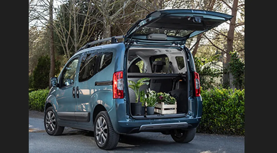 sifir-fiat-fiorino-2023-4-f6zf-png.webp