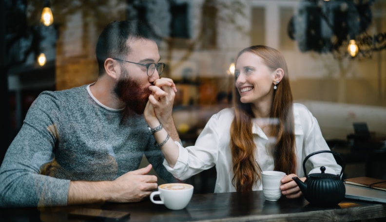 how-to-be-a-happy-couple.jpg