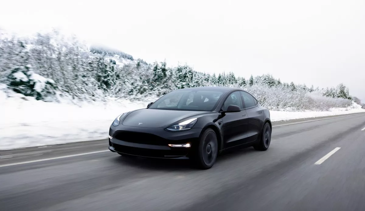 tesla1.webp