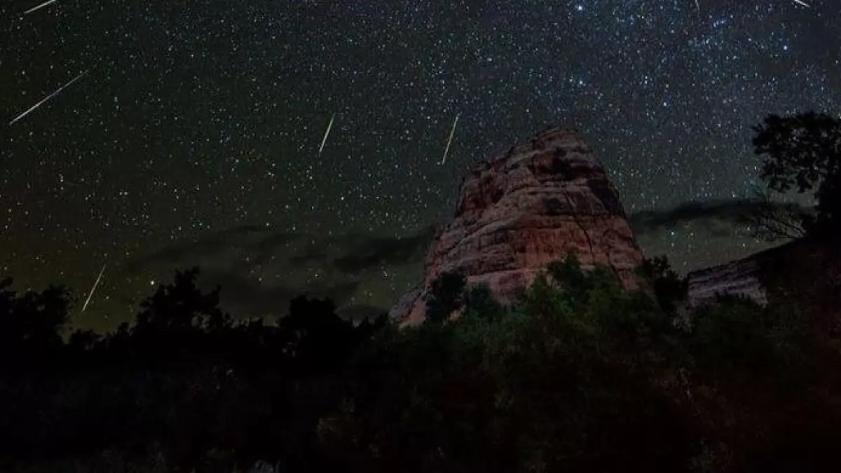 night-sky-1691838654.webp