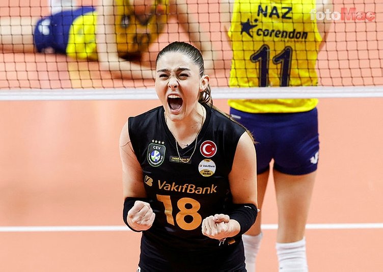 0x0-vakifbankta-zehra-gunes-durdurdu-isabelle-haak-bitirdi-fenerbahce-1643100730560.jpg