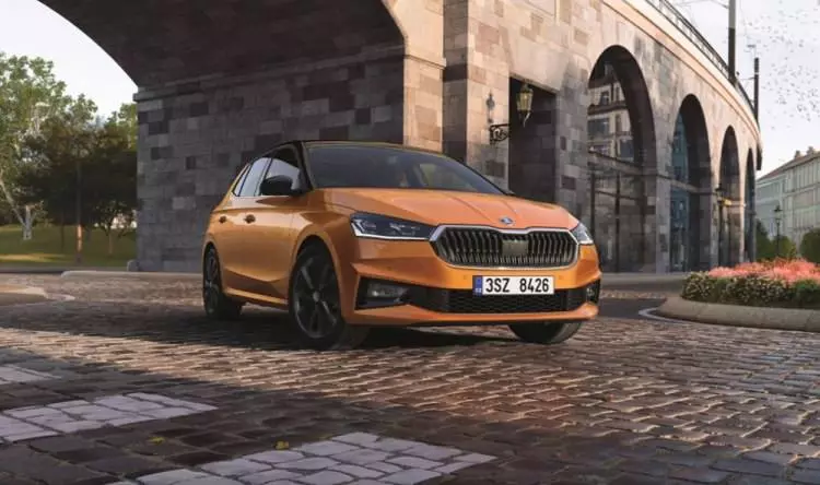 iste-turkiyede-2023-yilinda-satilan-en-ucuz-sifir-otomobiller-1694866219-2276-w750-h444.webp